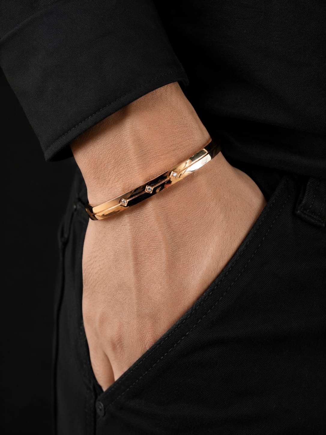 Rose Gold Men's Diamond-Cut Studded Kada