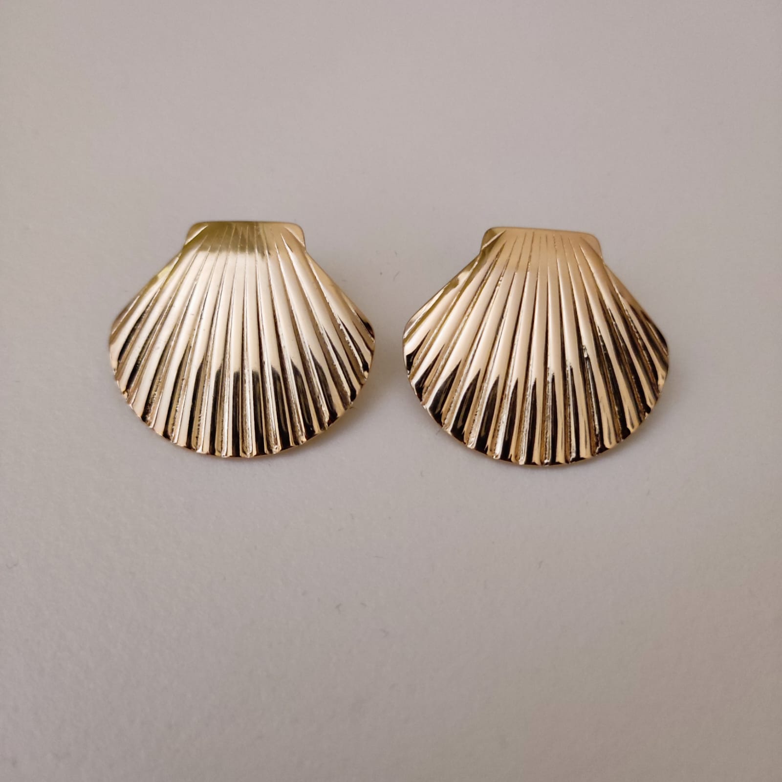 The Golden Seashell Studs Gold Tone Stainless Steel Anti-Tarnish Earrings - Image 2